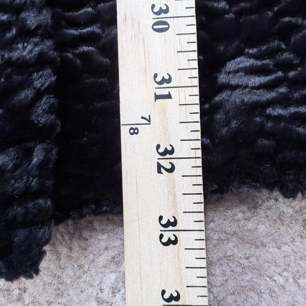 Vintage i.e. Faux Persian Lamb Fur Double-Breasted Coat – Size XL Mob Wife